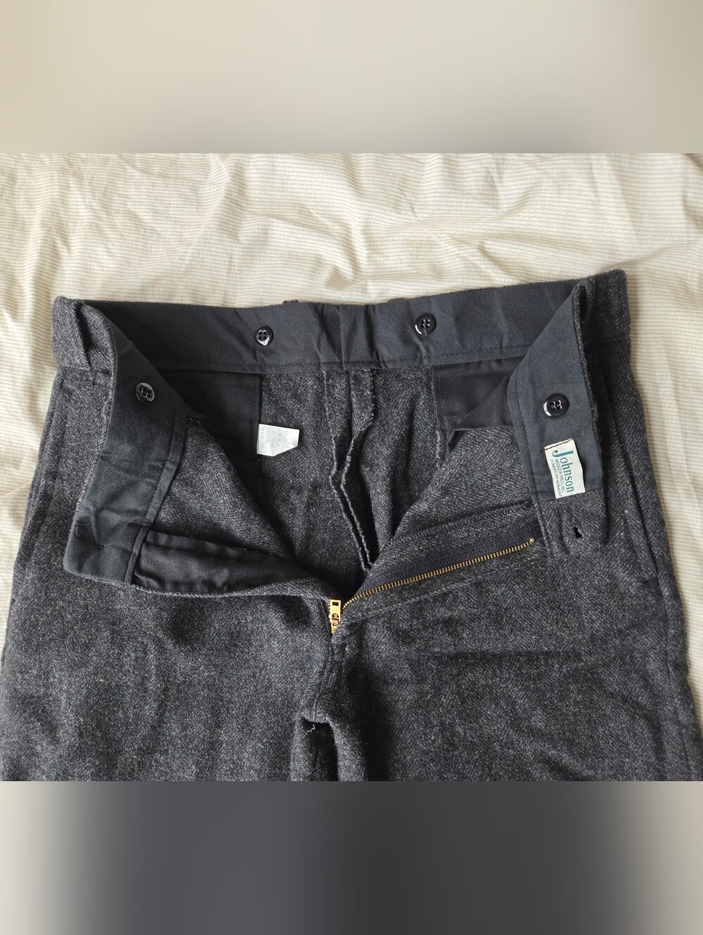 Vintage Mens Johnson Woolen Mills Grey Herringbone Heavy Wool Pants 37 x 30 USA